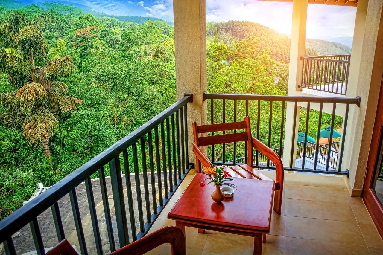 Hotel The Grand Hills Kandy Exterior foto