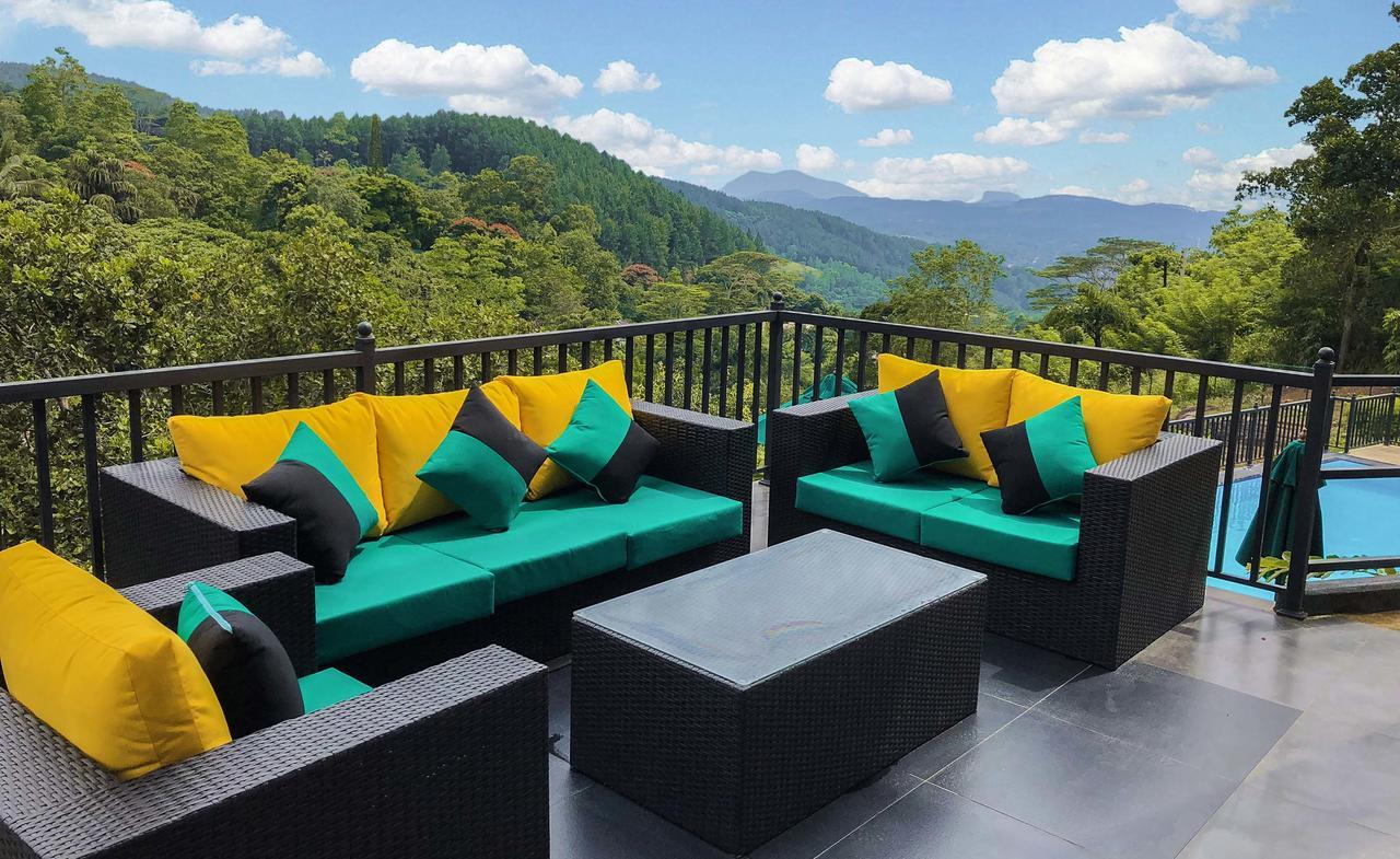 Hotel The Grand Hills Kandy Exterior foto
