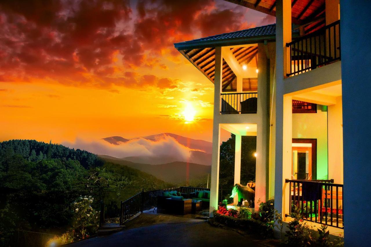 Hotel The Grand Hills Kandy Exterior foto