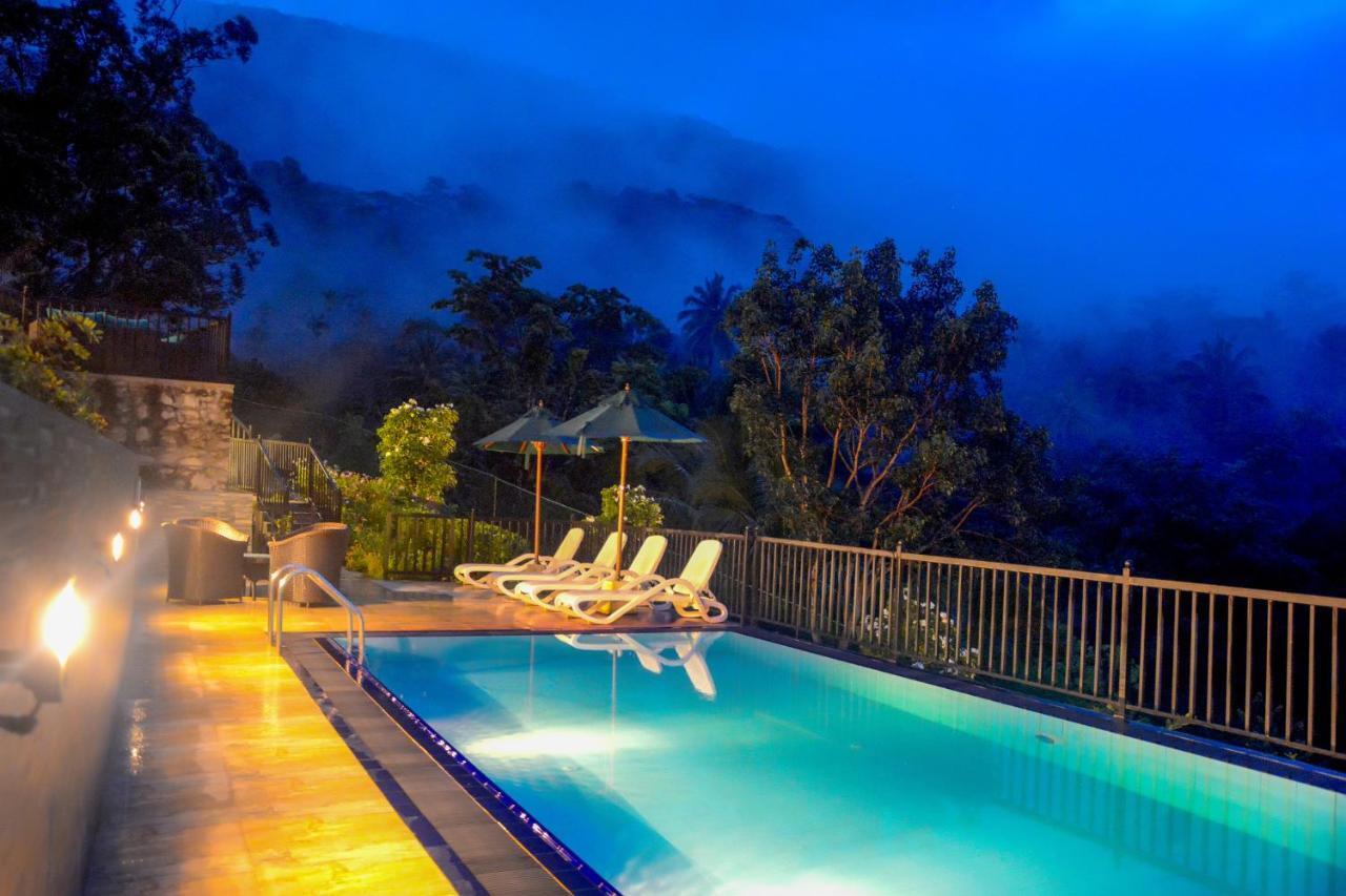 Hotel The Grand Hills Kandy Exterior foto